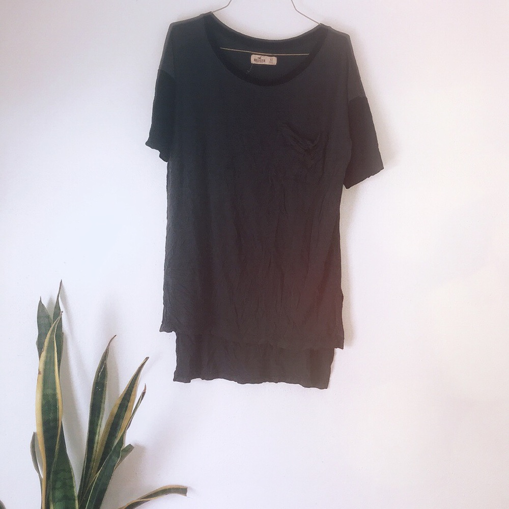 ♦ oversized hollister tee ♦
